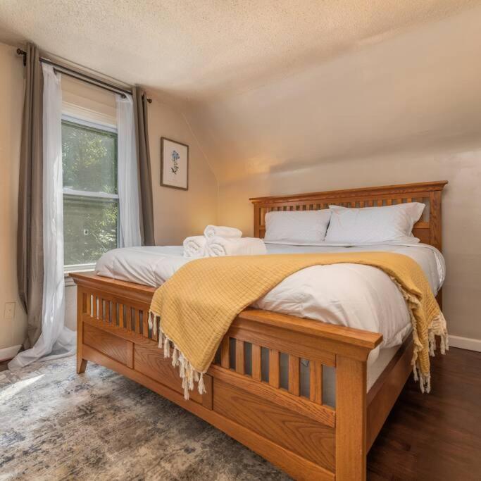 Entire House 3 Bedroom Twin Cities, Specious, Entire House, Ac Saint Paul Exterior photo